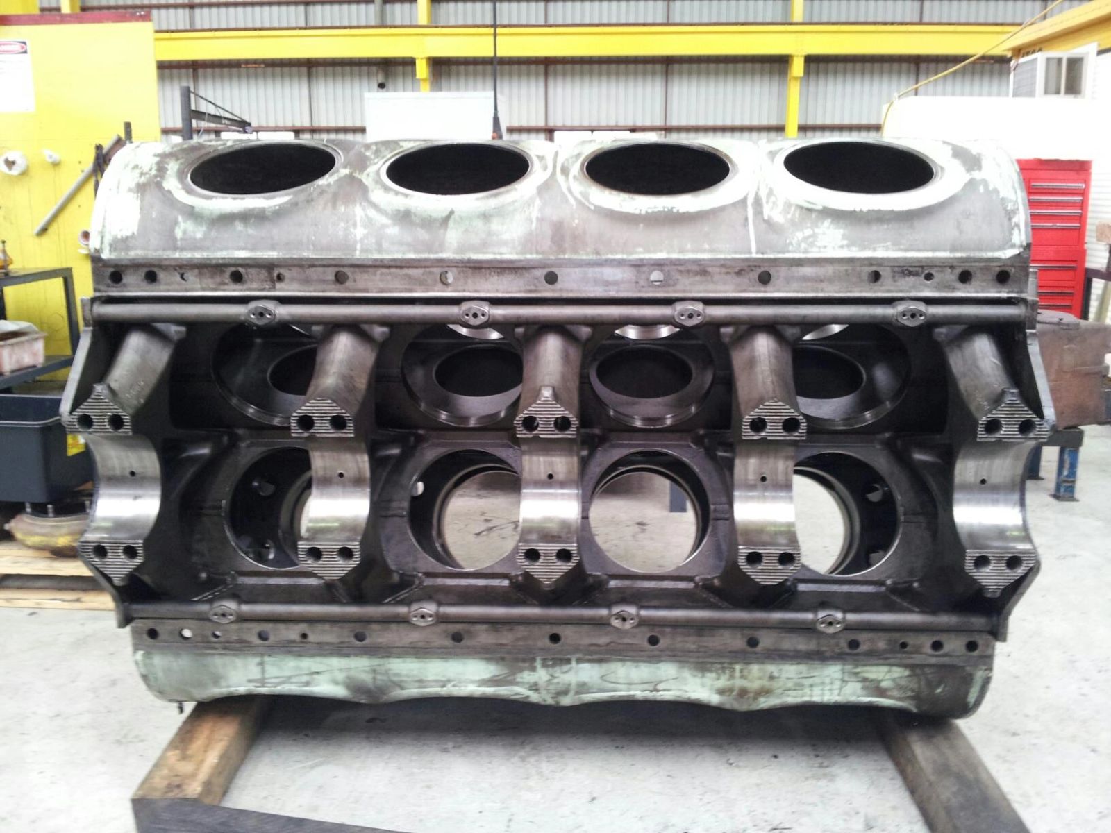 V8 EMD crankcase ready for rebuild
